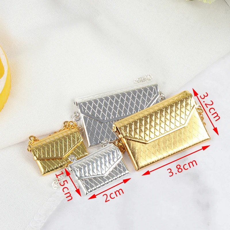 1 Buc Lanț De Metal Pack Papusa Sac Miniatură Cumparaturi Geanta Pentru Haine Papusi Accesorii Imagine 0