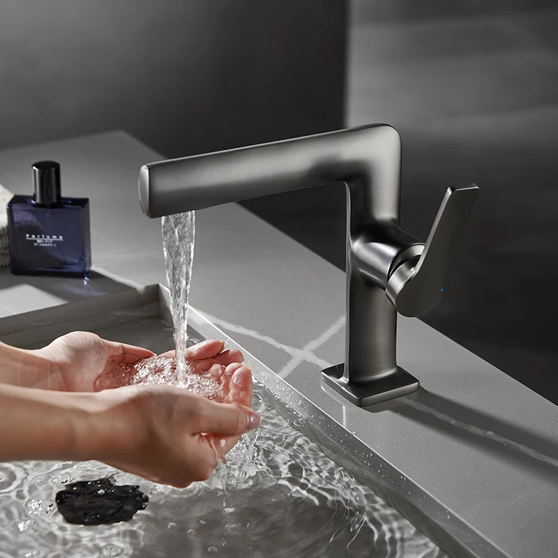 Gunmetal robinet baie de lux gunmetal bazinul mixer robinet rece și caldă chiuvetă mixer Nordic negru de baie pentru bazin Imagine 2