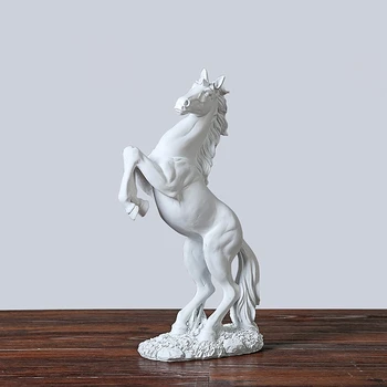 War Horse Sculptura Statuie Ambarcațiune Modernă Animal Cal Rășină De Artă Statuie Model Cadou Biroul De Acasă Masa De Bar Accesorii Decor